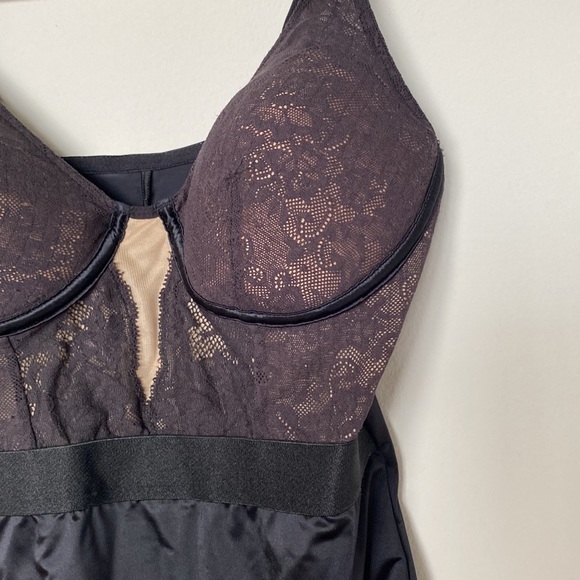 Maidenform Sexy Bodysuit size medium - Picture 4 of 13